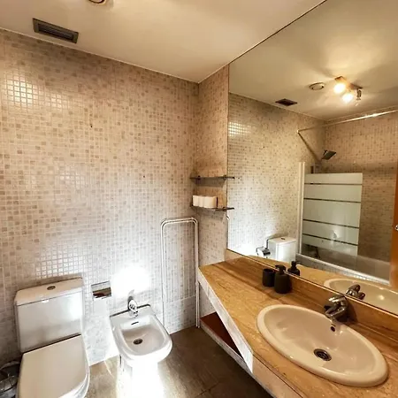 Aribau Bed and Breakfast