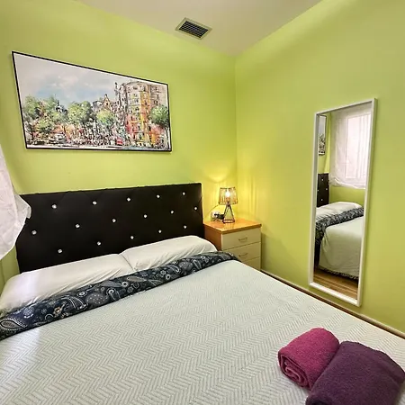 Bed & Breakfast Aribau